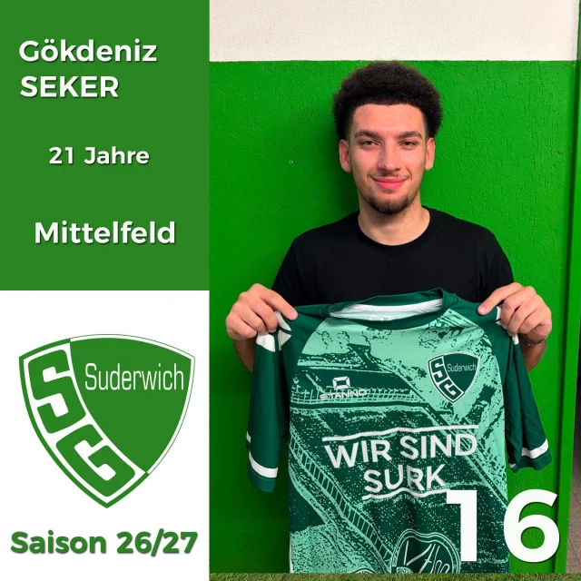 #erste #saison2627 #kader#neuzugang #backtosurk

Wir freuen uns euch heute einen weiteren Neuzugang für unsere Erste vorstellen zu können 🙋‍♂️

Gökdeniz Seker wechselt vom Ligakonkurrenten Kültürspor „zurück“ nach Surk 💚🤍💪

Er war bereits zwischen 2016 und 2018 in der Surker Jugend und spielte dort bis zur C-Jugend u.a. mit seinen heutigen Mitspielern @fabi_k04 , @fabianplz , @fynnswzz und @_.eren23 🤝

Danach zog es ihn zunächst zum @tsvmarlhuels2019e.v und über die A-Jugend der @stimbergschmiede kam er zu Kültürspor. In seinem zweiten Jahr schaffte er mit Datteln den Aufstieg in die A-Liga und stand auch in der letzten Saison in der Rückrunde gegen unsere Jungs auf dem Platz ⚽️

Nun kam über seinen ehemaligen Mitspieler Eren der Kontakt zustande und so kehrt der mittlerweile 21-jährige nach 8 Jahren zurück nach Surk 👍 

Herzlich willkommen zurück in Surk Gökdeniz 💚🤍🙏